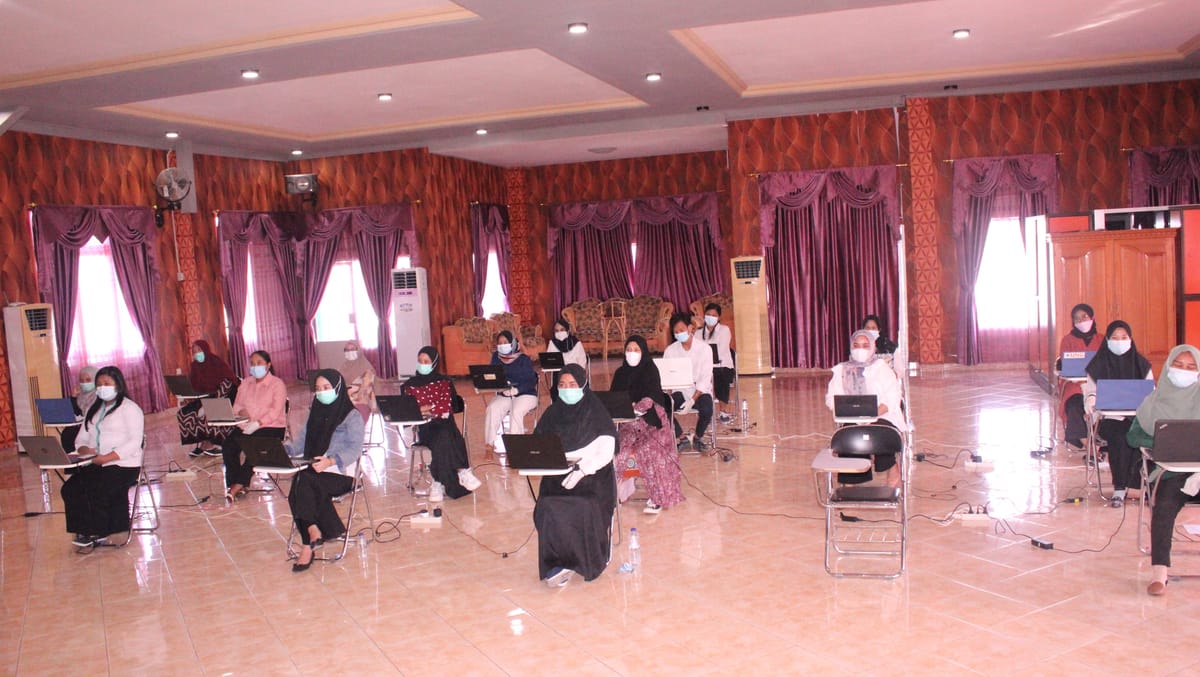 Lulusan 3 Perguruan Tinggi Luar Gorontalo Uji Kompetensi di UBM
