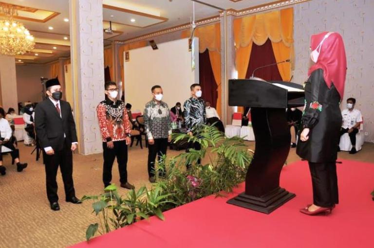 Pelantikan Pejabat Struktural, William Indra S Mooduto Jabat Wakil Rektor 1 UBM Gorontalo