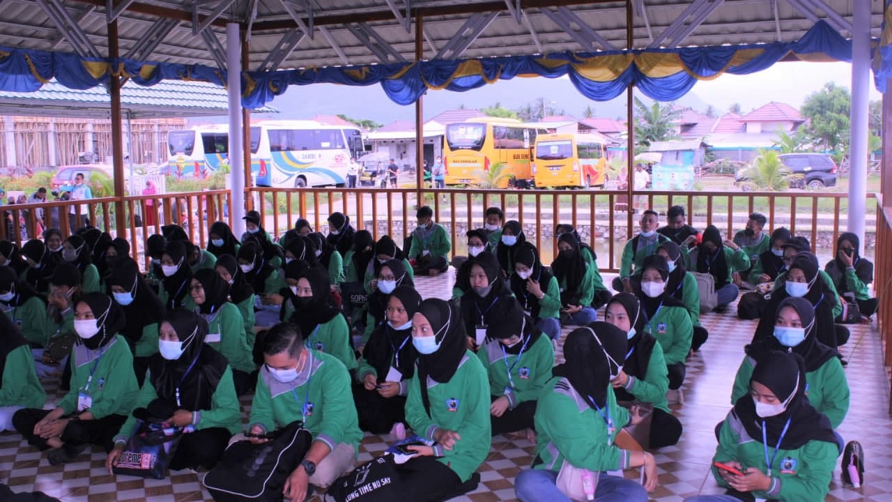 Doa Bersama, Ketua YBMG & Rektor Lepas Mahasiswa KKM