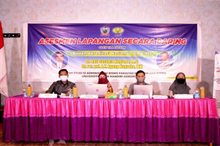 Asesmen Lapangan Prodi Administrasi Bisnis, Rektor & Dekan Sambut Para Asesor Lewat Daring