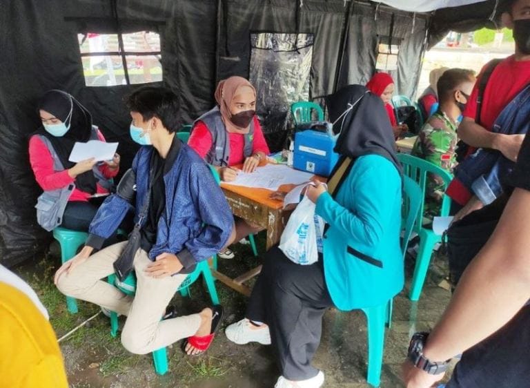 UBM Gorontalo Dukung Pelaksanaan Gerai Vaksinasi TNI-Polri