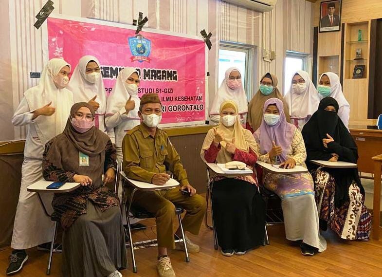 Akhiri Magang, Mahasiswi Gizi Paparkan Seminar Hasil