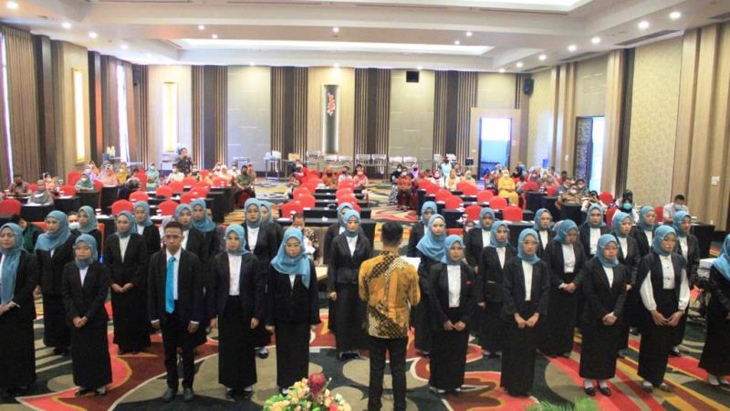 Kepada 30 ATLM, Rektor UBM Titip Harumkan Nama Institusi