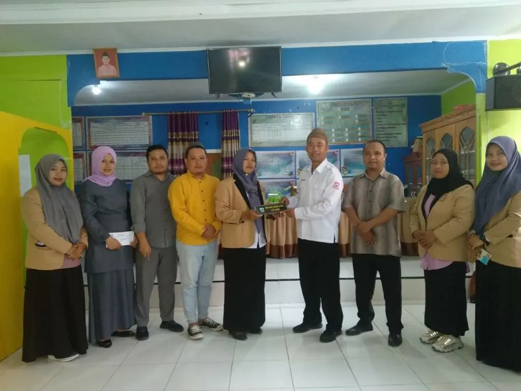 Warek 1 UBM Gorontalo Hadiri Penarikan Mahasiswa Magang