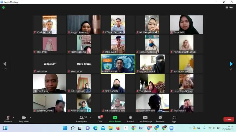 Dekan FEB UBM Evaluasi Kesiapan Mahasiswa Akhir Studi