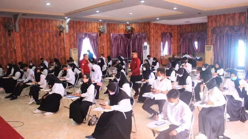 New Admitted Students of University of Bina Mandiri (UBM) Gorontalo were Enthusiastic following The Academic Potential Test
