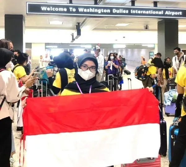 Pembina Osis SMK Bina Mandiri “Tembus” Amerika