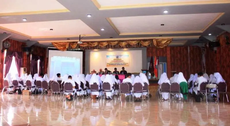 Prodi Farmasi & Gizi Seminarkan Hasil Benchmarking