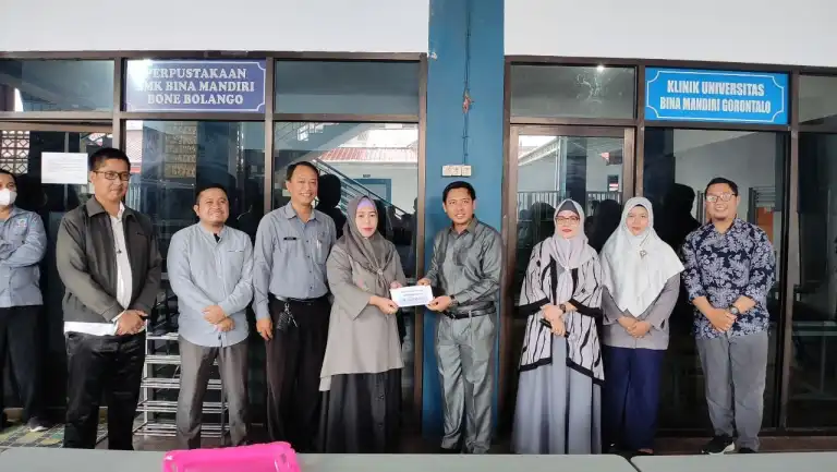 The Decree of Education Technology Study Program Published, The Rector of UBM Gives Bonus 25 million Rupiah