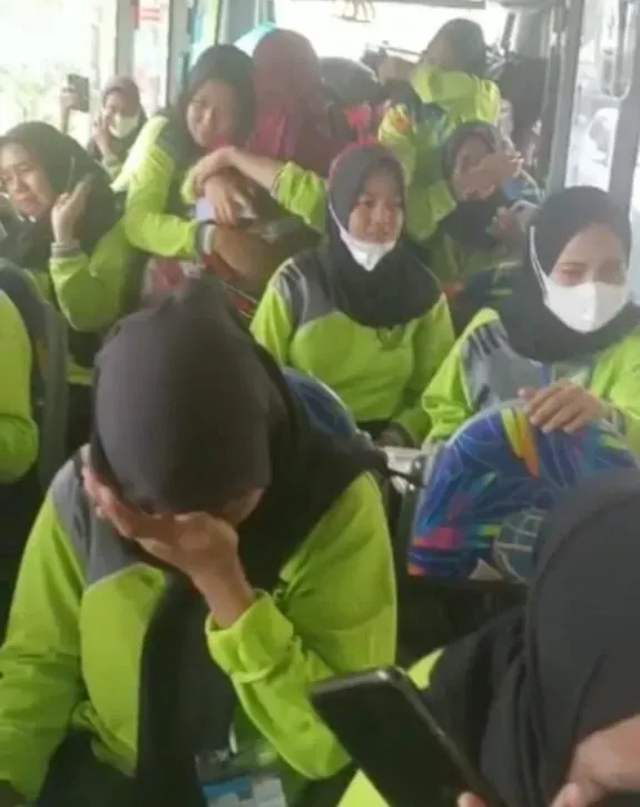 The Returning of UBM Community Work Service Program (KKM) Students Has lots of Tears