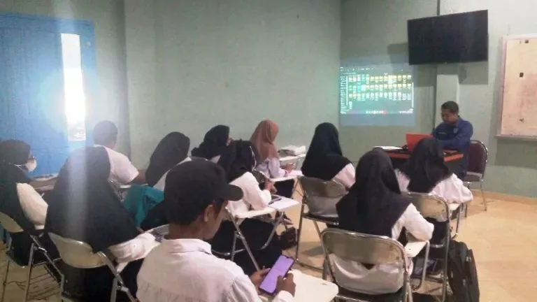 Mahasiswa Prodi Tekpen UBM Mulai Jalani Perkuliahan