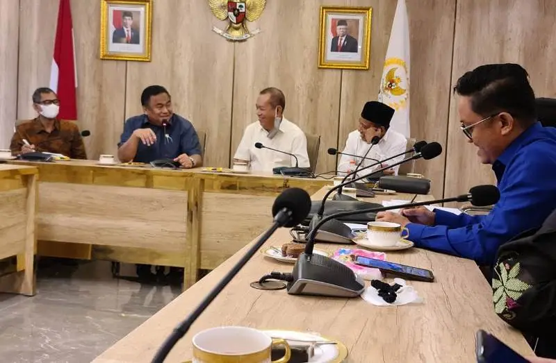 Deputy Chair of the House of Representatives of Republic Indonesia Invites the Chairman of YBMG & Rector of UBM Together with the Leaders of Higher Education in Gorontalo for Discussion