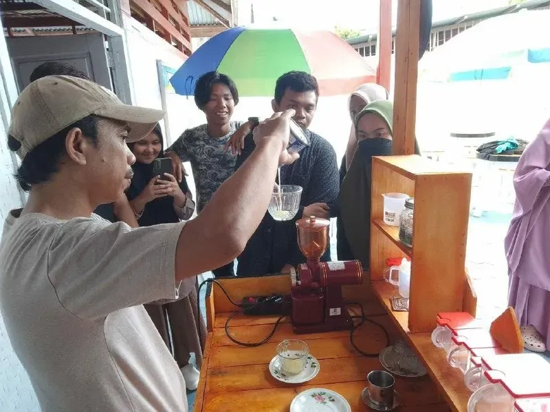 On Job Training, Dosen hingga Barista Share Ilmu di Food Court UBM