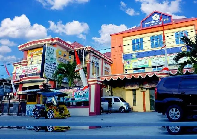 In Eastern Indonesia, Public Administration Study Program only exists at UBM Gorontalo