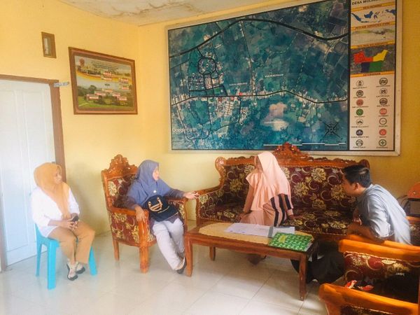 Warek 1 & Dekan FEB Tindaklanjuti PKS Hingga ke Desa-desa