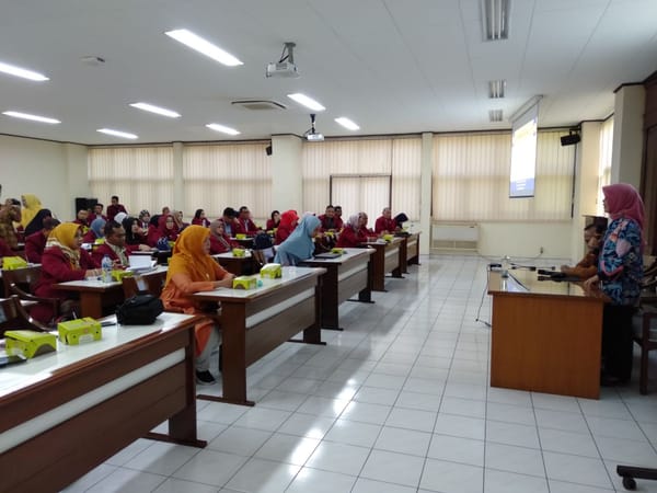 Mahasiswa PPs Kuliah di Universitas Gadjah Mada