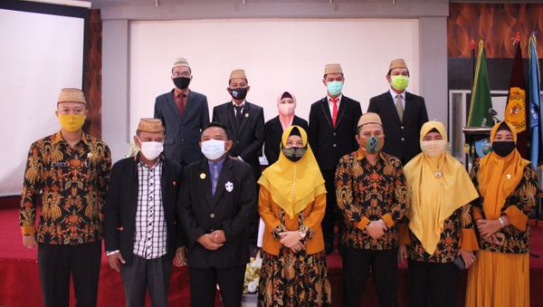 Rektor UBM Gorontalo Lantik 5 Pejabat Struktural
