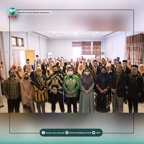 17 Aparat Desa Bone Bolango Jalani Yudisium di UBM Gorontalo