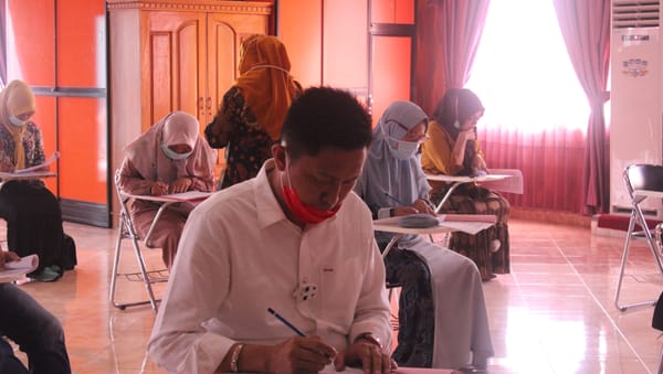 Bupati Bolsel Jalani Tes Potensi Akademik di PPs STIA