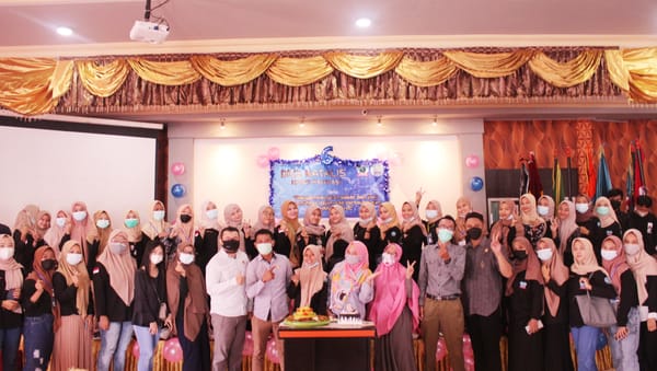 Puncak Peringatan Dies Natalis HMPS Farmasi Berakhir Manis
