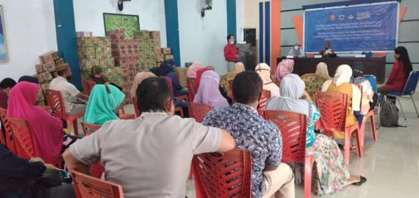 Masyarakat Ayula Utara Antusias Ikuti Program Pengabdian
