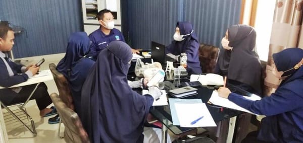 Penghujung Tahun, Dekan FEB Minta Maksimalkan Kinerja