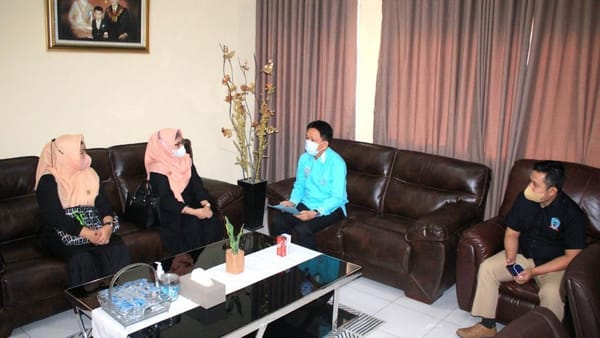 Koordinasi Persiapan Wisuda, Rektor UBM Temui Kepala LLDIKTI