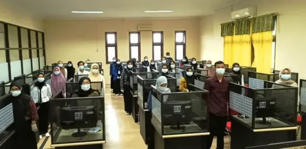 Mahasiswa Akhir Analis Kesehatan UBM Berjuang Lulus Ukom