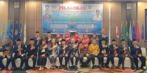 Lantik Pengurus APTISI Gorontalo, Ini Pesan Ketua APTISI Pusat