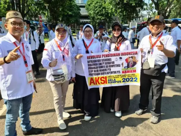 Suarakan Aspirasi, Ketua YBMG & Rektor UBM Hadir di Istana Negara