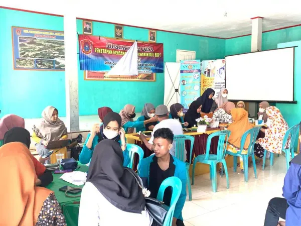 Prodi Farmasi Gelar Pengabdian Masyarakat di Desa Oluhuta