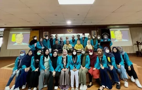 UBM Gorontalo ARS Students' Turn to Feel the Sensation of Lecturing at the University of Indonesia