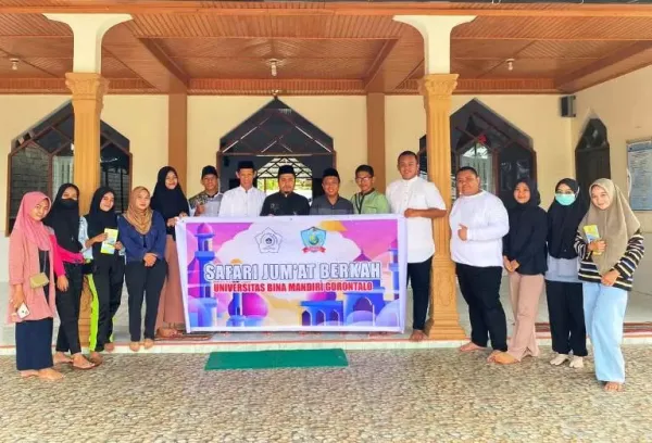 3 UPTs at UBM Gorontalo Collaborate in the Implementation of Blessings Friday